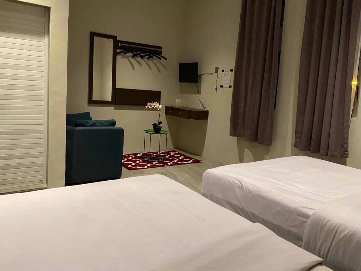 מדאן Vosstel Guest House מראה חיצוני תמונה