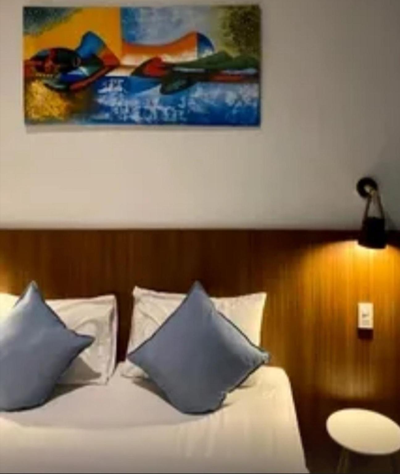 מדאן Vosstel Guest House מראה חיצוני תמונה