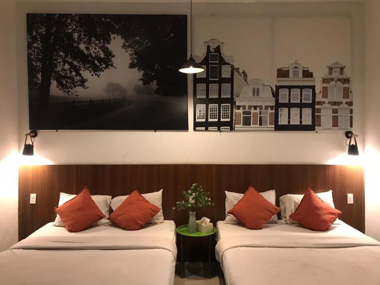 מדאן Vosstel Guest House מראה חיצוני תמונה