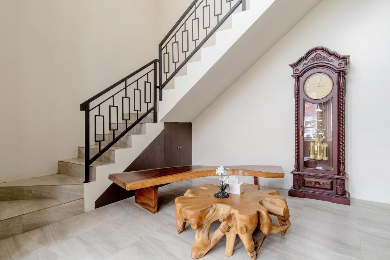 מדאן Vosstel Guest House מראה חיצוני תמונה