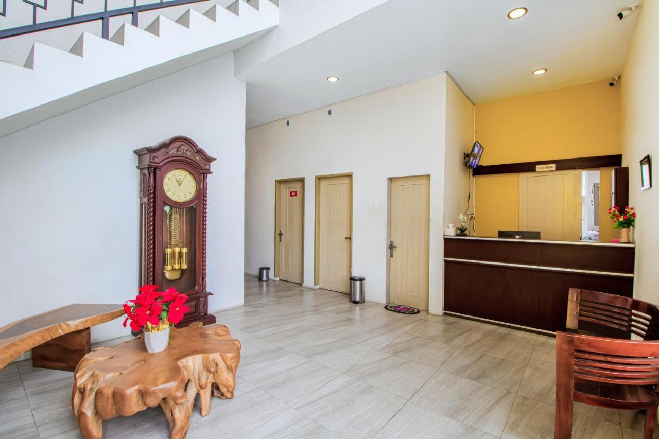 מדאן Vosstel Guest House מראה חיצוני תמונה